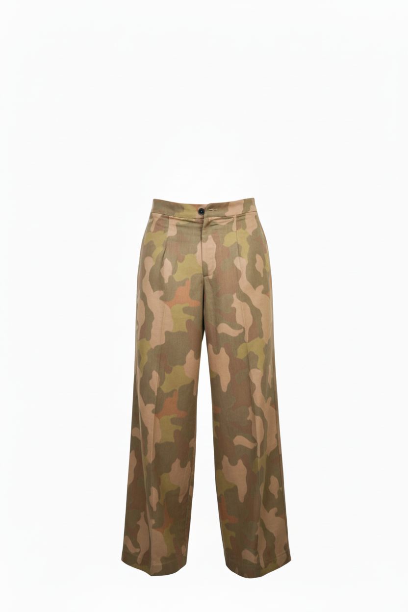 Ghost mannequin camouflage pants - tight crop