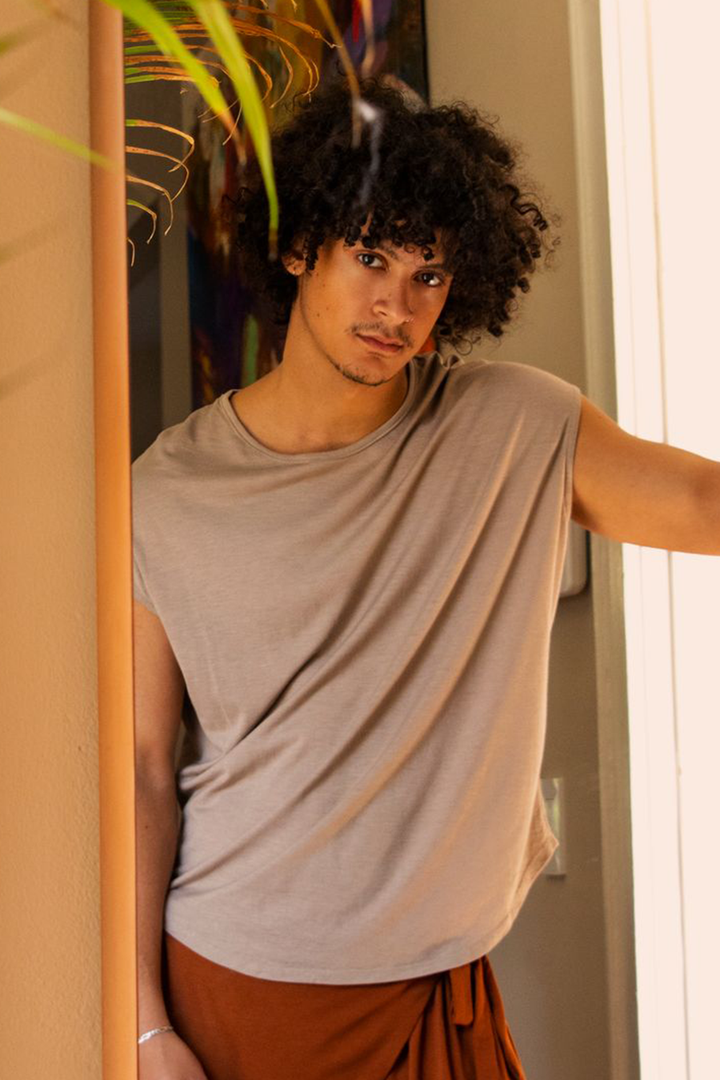 UniSexy Tee